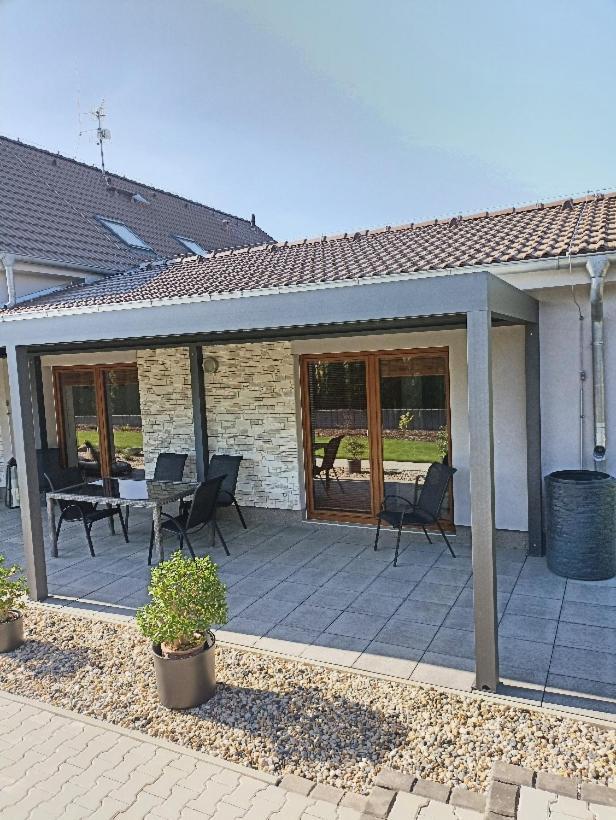 Ubytovani U Vrbicky - Blizko Prahy Unhošť Exterior foto